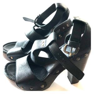 Stuart Weitzman wood and leather clog heel sandal